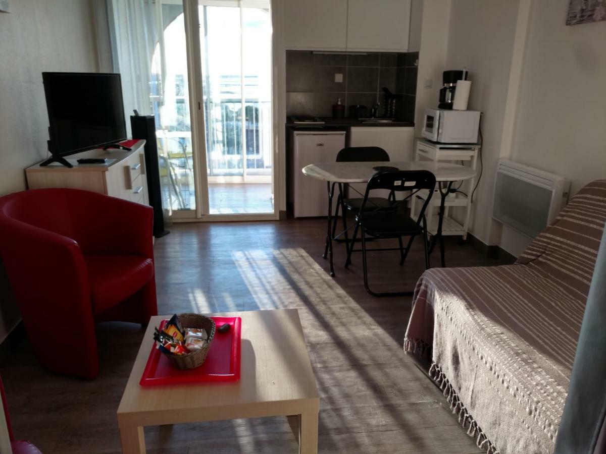 Jolis Studios Vue Sur Mer Port, Etangs Et Canaux Residence Rivercity Карнон-Плаж Екстер'єр фото