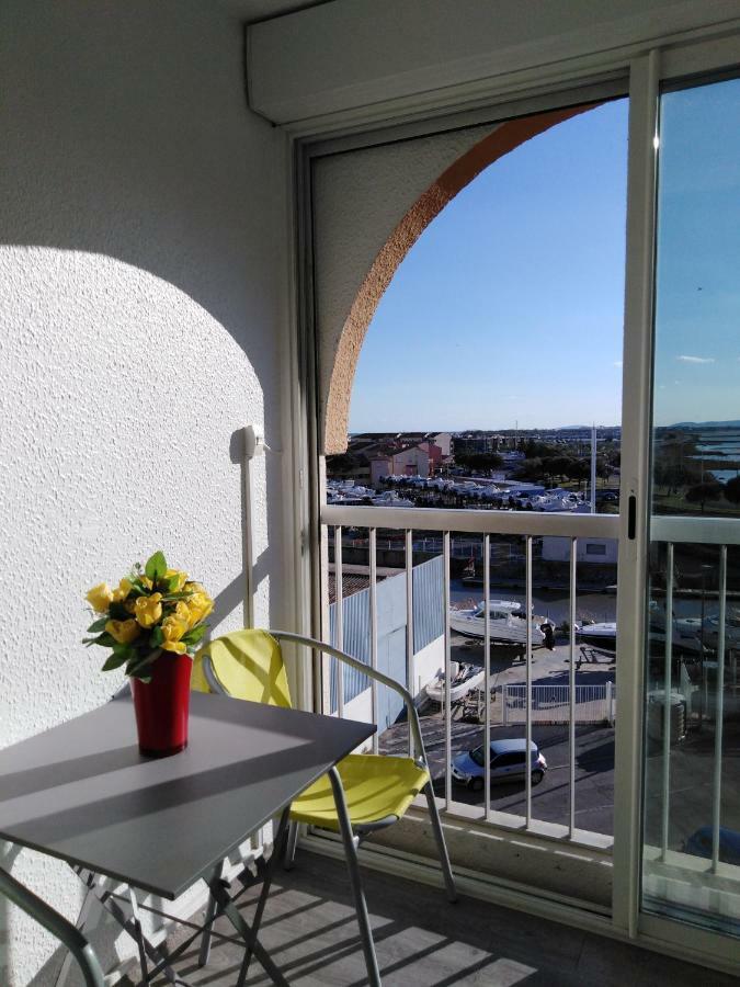 Jolis Studios Vue Sur Mer Port, Etangs Et Canaux Residence Rivercity Карнон-Плаж Екстер'єр фото