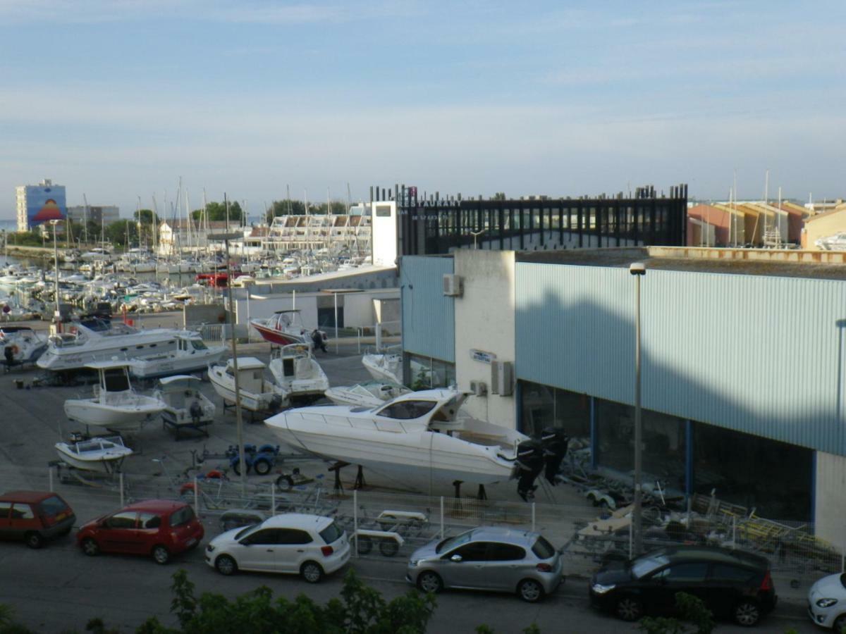 Jolis Studios Vue Sur Mer Port, Etangs Et Canaux Residence Rivercity Карнон-Плаж Екстер'єр фото